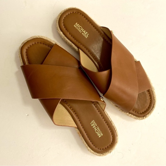 MICHAEL Miichael Kors Linden Brown Slip On Leather Sandals Size 9M Flat Jute - Picture 7 of 12